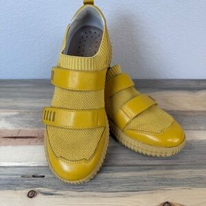 Geox Sneakers Yellow Women's Size 8 Leather, Knit, Velcro, Rubber Sole